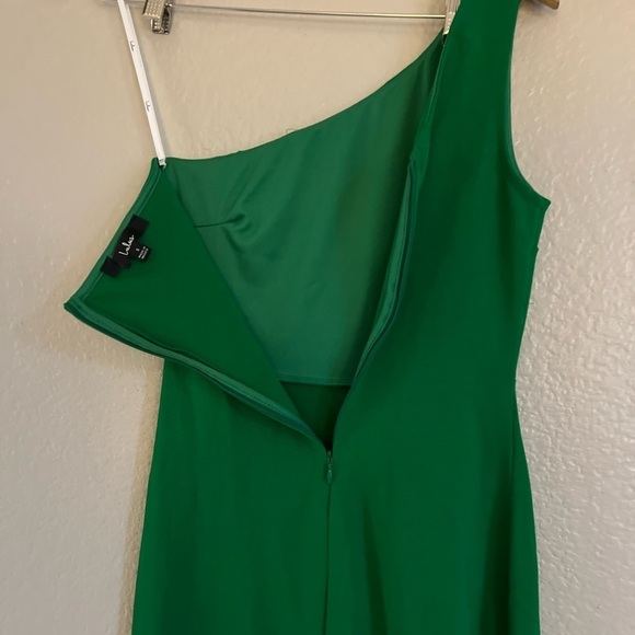 Good Times Only Green One-Shoulder Maxi Dress - Picture 7 of 8